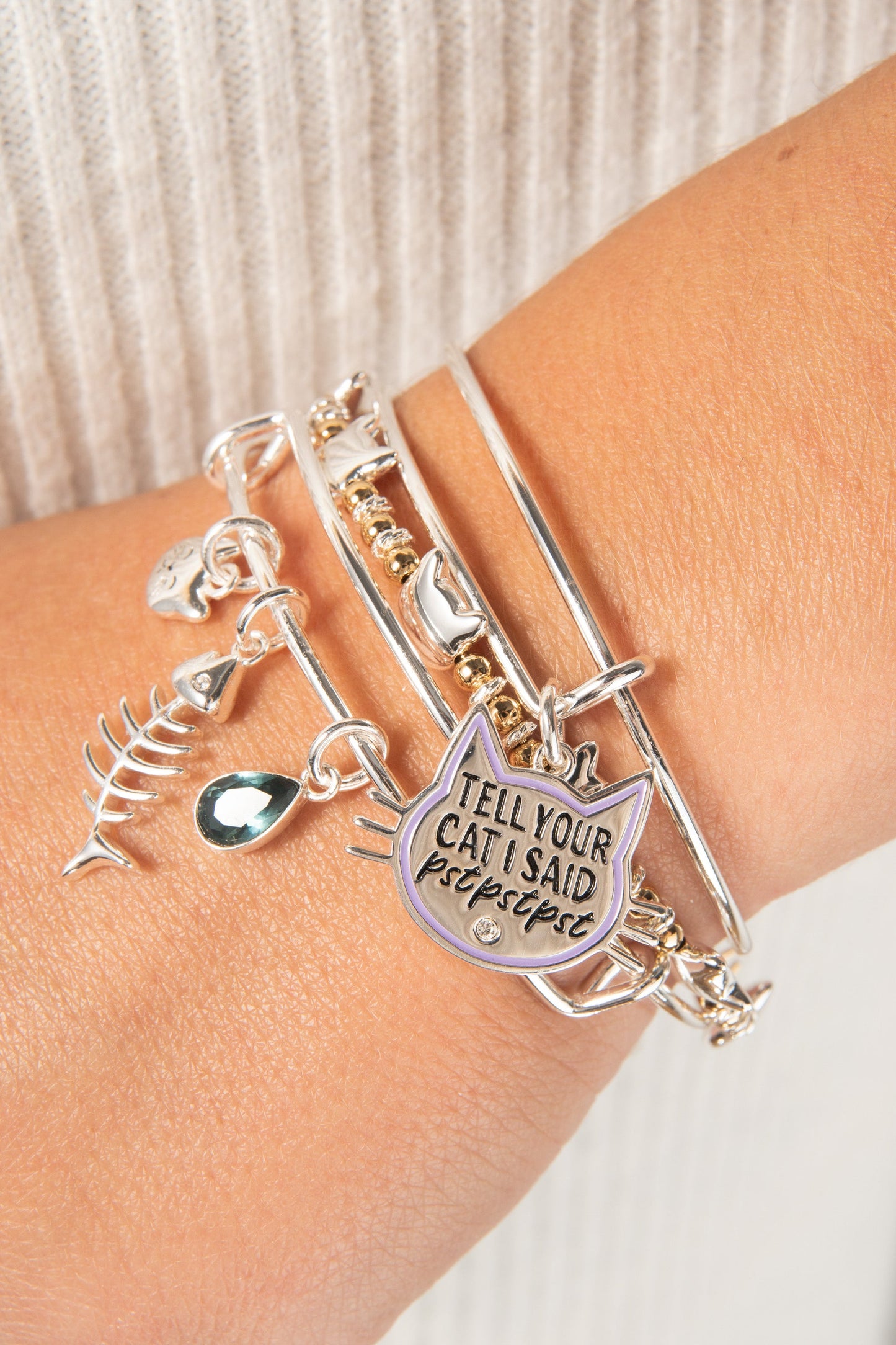 Fish Bone Cat Bangle