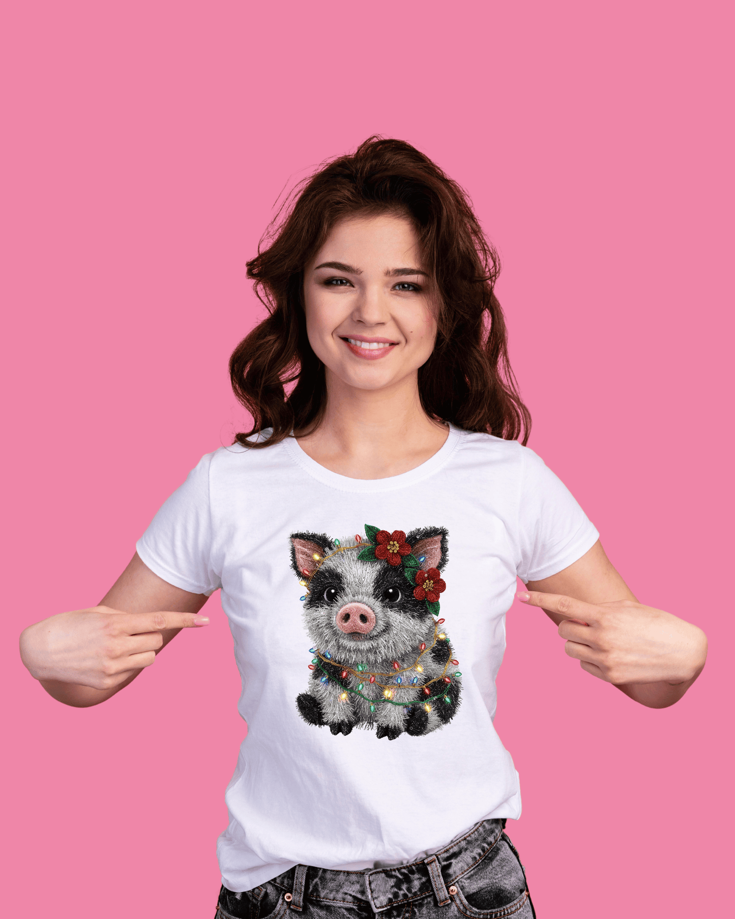 Festive Tinsel Pig Christmas Lights Tee – Cute Holiday Piggy Shirt, Sweatshirt & Hoodie