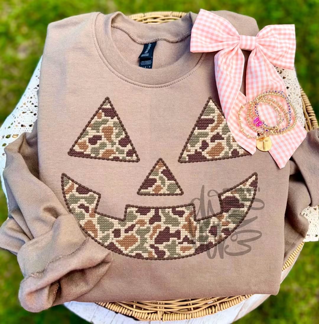 Patterned Jack-o’-Lantern Face – Halloween Tee, Sweatshirt & Hoodie