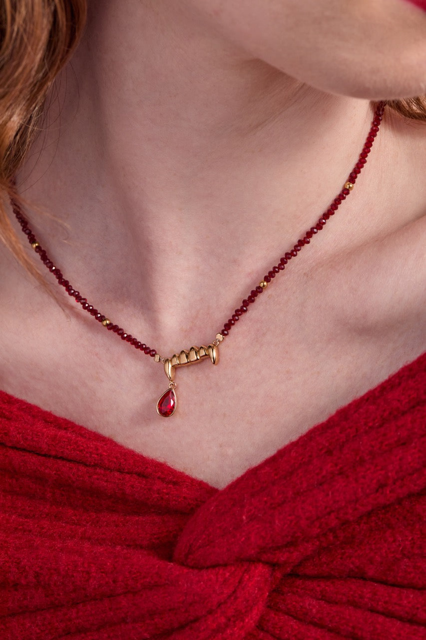 Vampire Teeth Fangs Pendant