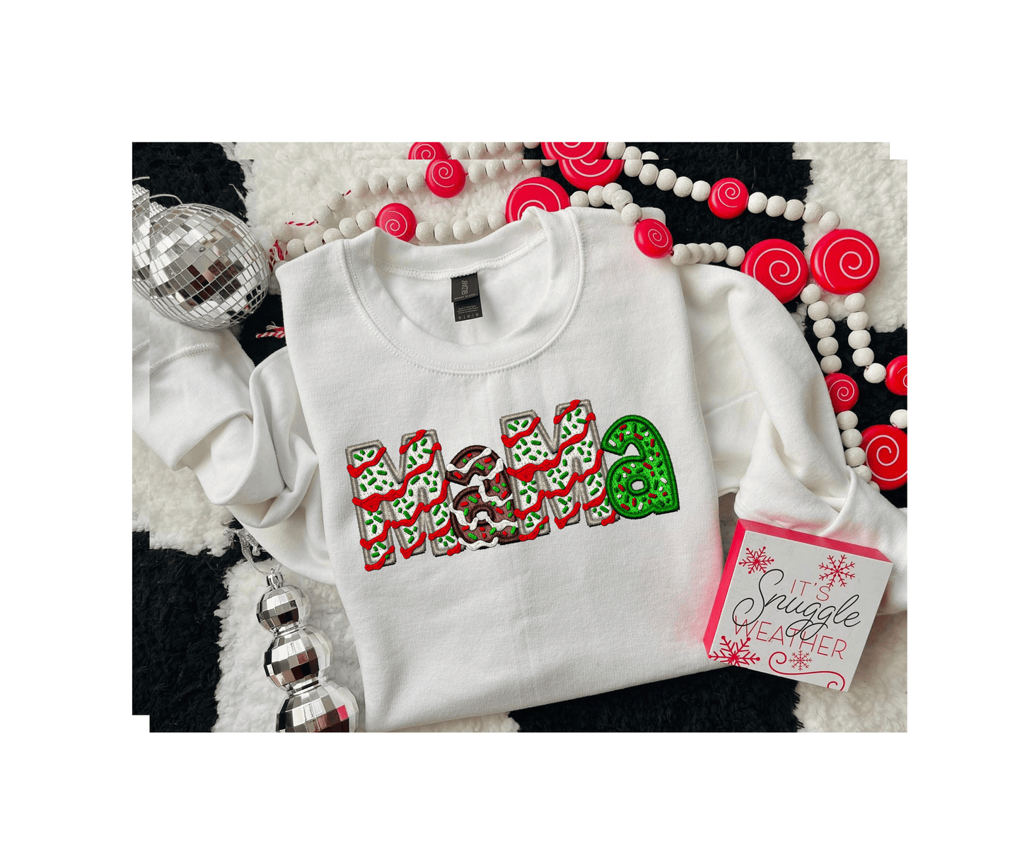 🍪 Christmas Cookie “Mama” Sweatshirt – Festive Faux Embroidery Holiday Pullover