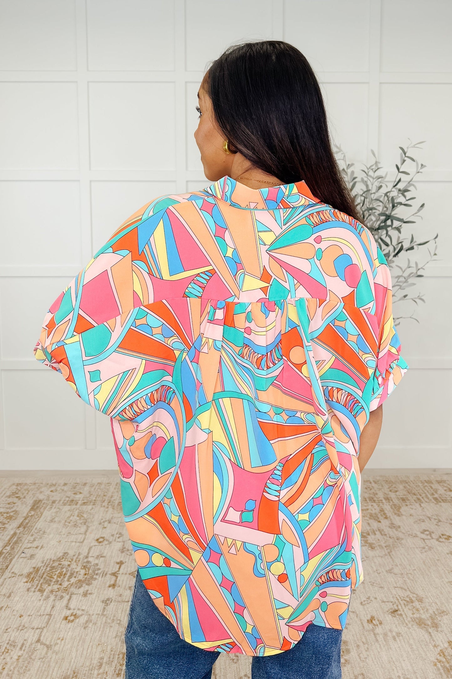 Wide Eyed Abstract Print Batwing Blouse