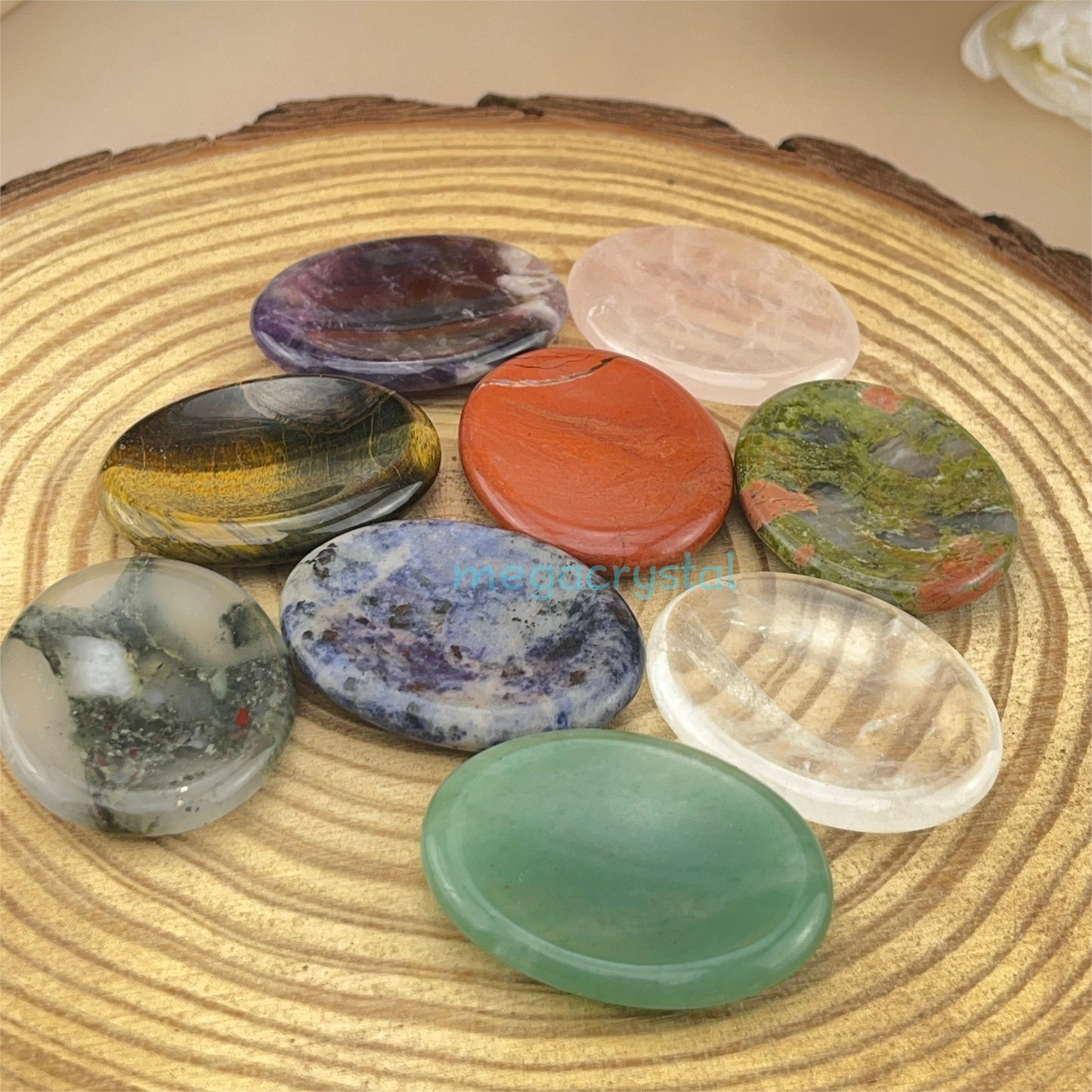 Natural Crystal Oval Stones/Worry Stones Healing Crystal